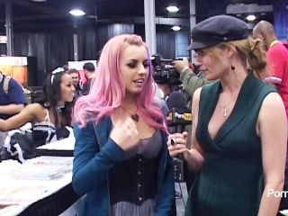 Pornhubtv Lexi गोरी Exxxotica 2012 में साक्षात्कार