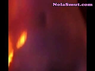 एमआईएलए पत्नी वेब कैमरा स्ट्रीमिंग पर योनी फुहार